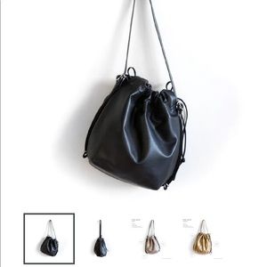 Rough and tumble MEL black small train pack